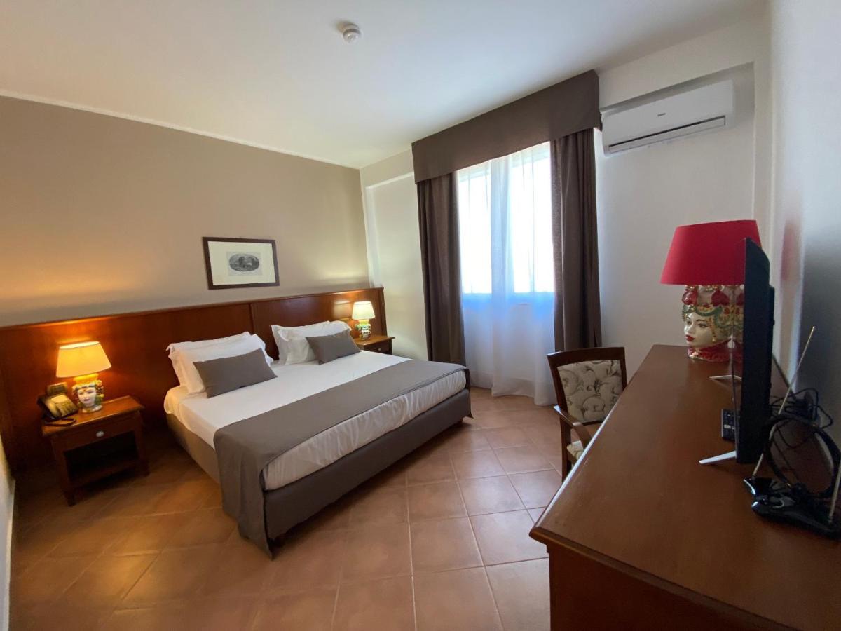 Al Balhara Resort & Spa Palermo Bagian luar foto